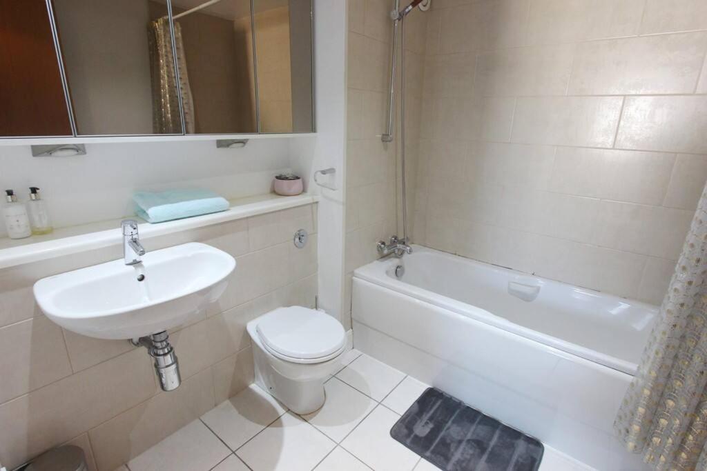 Spacious 2 Bed, 2 Bath Apartment -The Shore, Leith EDI Exterior foto